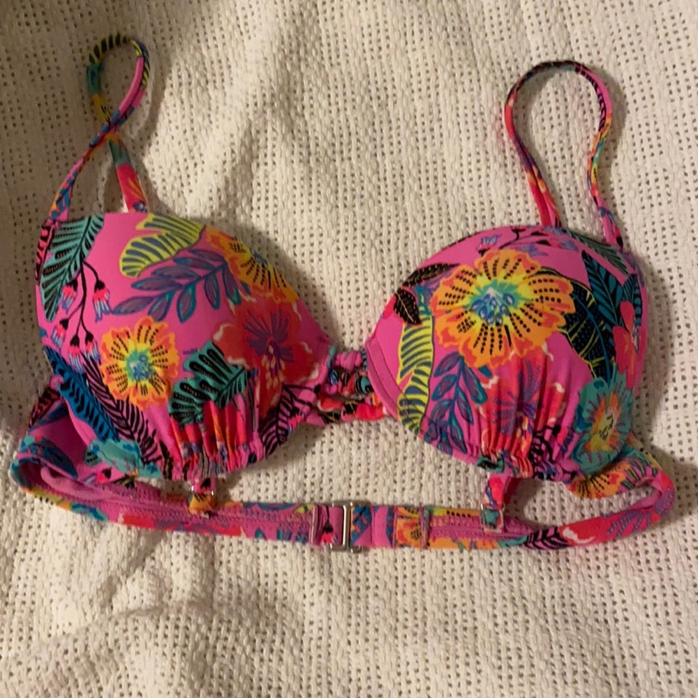 Bathing suit top